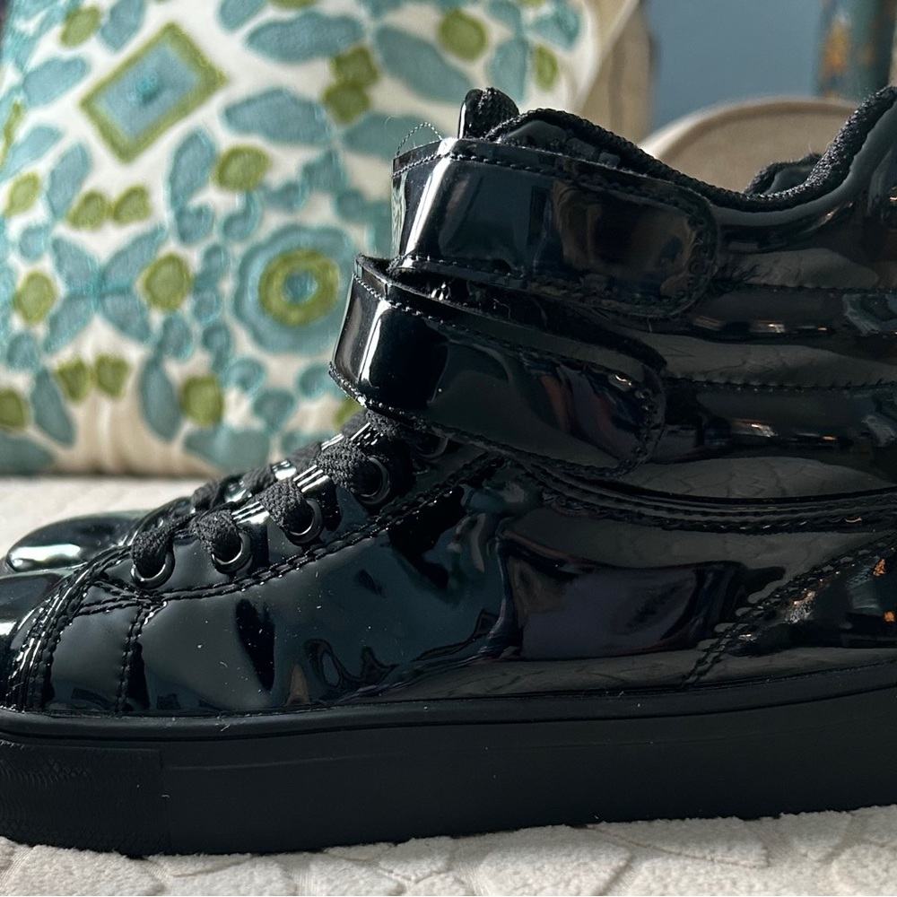 Girls Alexandra Patent Hi to Dance Sneakers Size 3 with Dance Bag